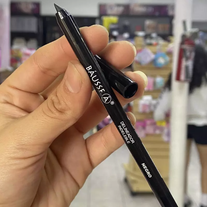 DELINEADOR INDELEBLE NEGRO BYB006