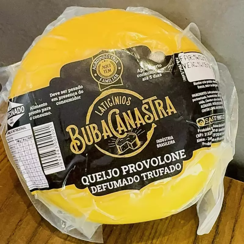 PROVOLONE DEFUMADO E TRUFADO