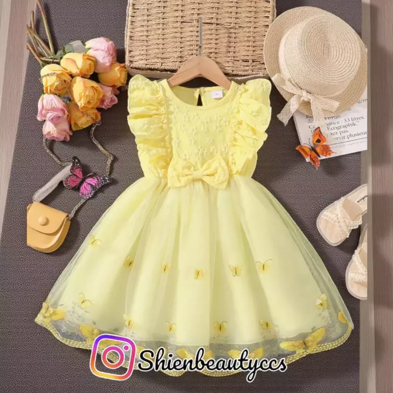Vestido Amarillo con Mariposas