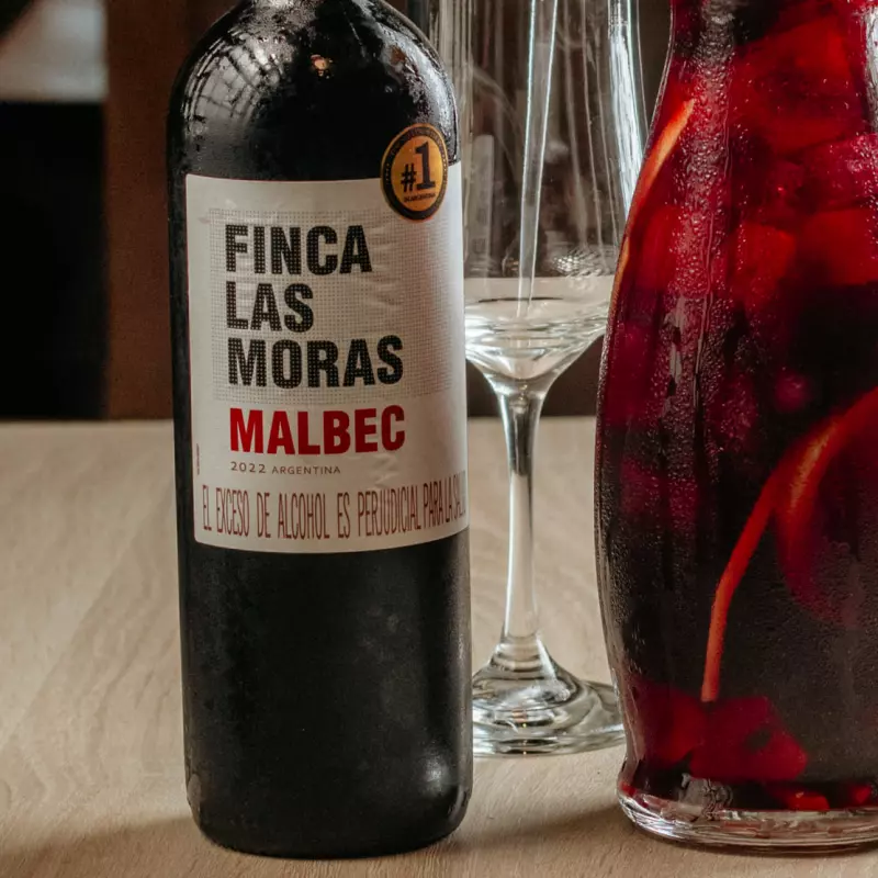 Vino tinto finca las moras 750ml