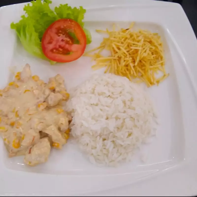 Strogonofe de frango