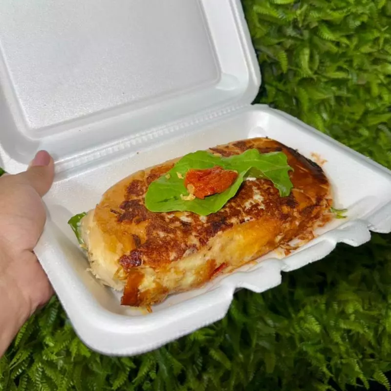 Rúcula catupiry gratinado