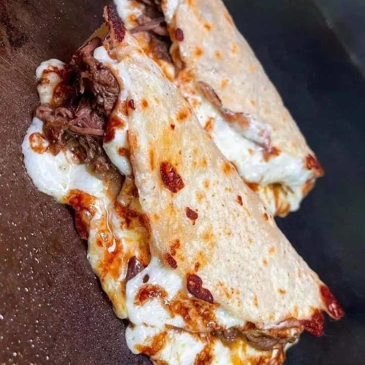 QUESO CARNE