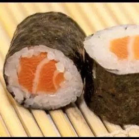 Hossomaki Salmão 8 peças