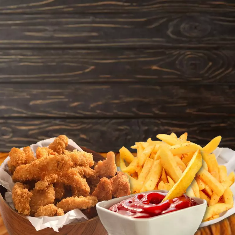 Tori con papas fritas y ketchup