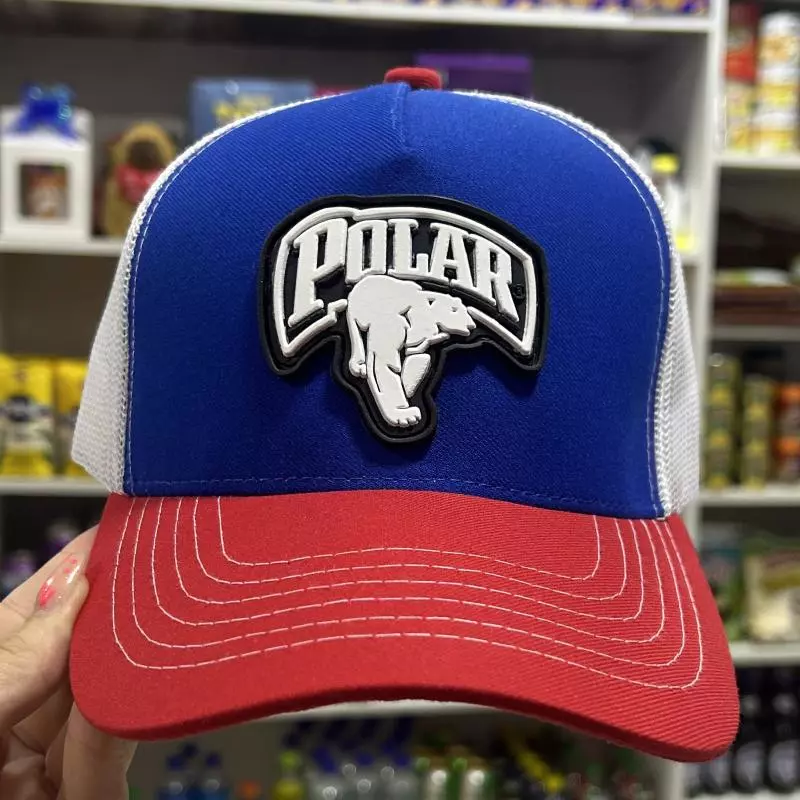 Gorra Polar azul rojo malla blanca