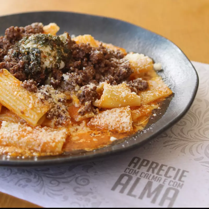 Quarta Feira: PASTA À BOLONHESA
