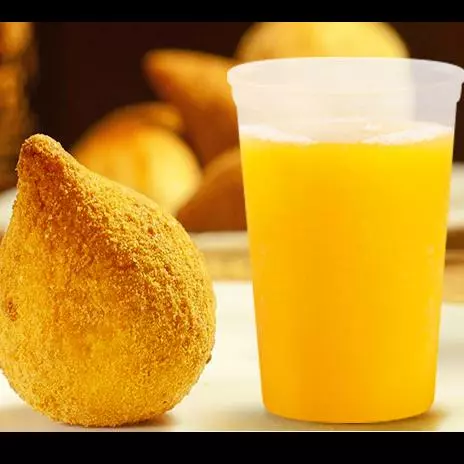 Combo Salgado + Suco de laranja copo 300ml
