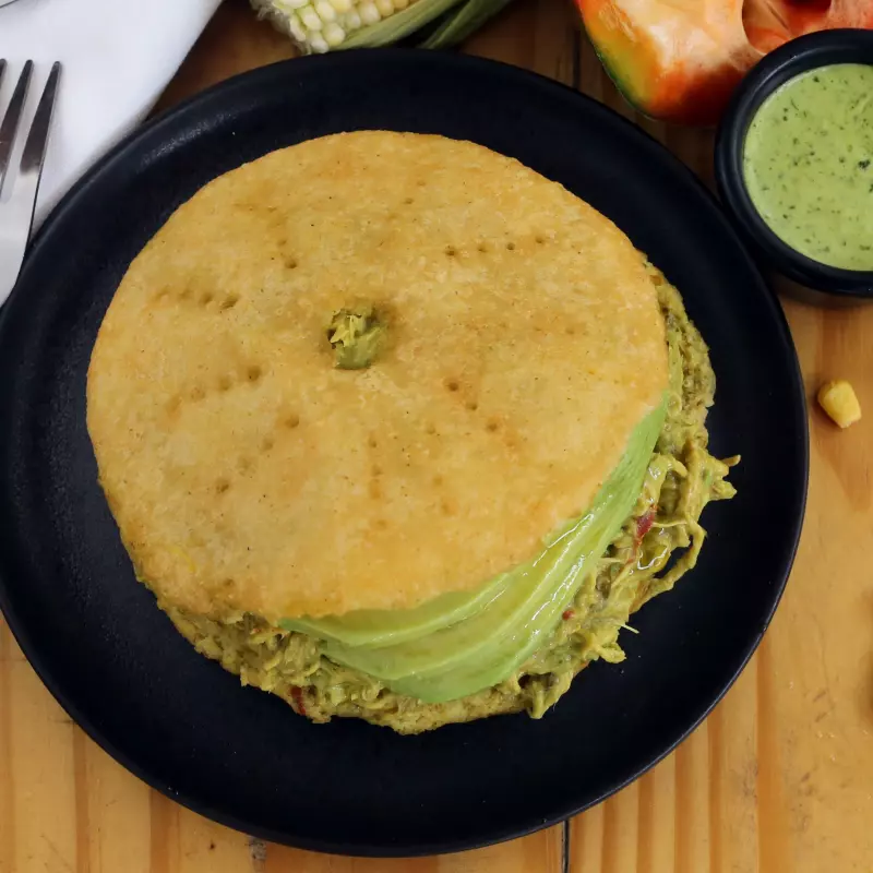 Arepa Reina Pepeada