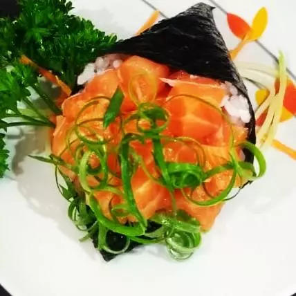 Temaki salmão