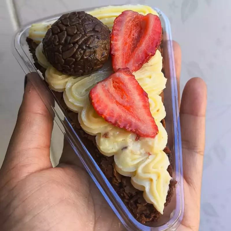 Fatia de Brownie Ninho