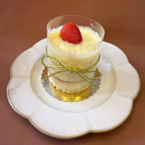 MINI NAKED CAKE Tamanho 8 cm