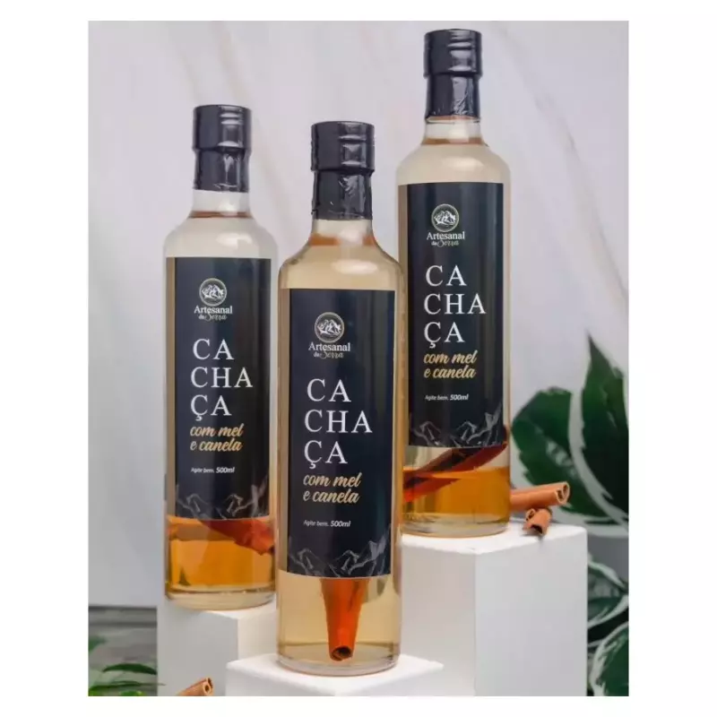 CACHAÇA COM MEL SILVESTRE E CANELA