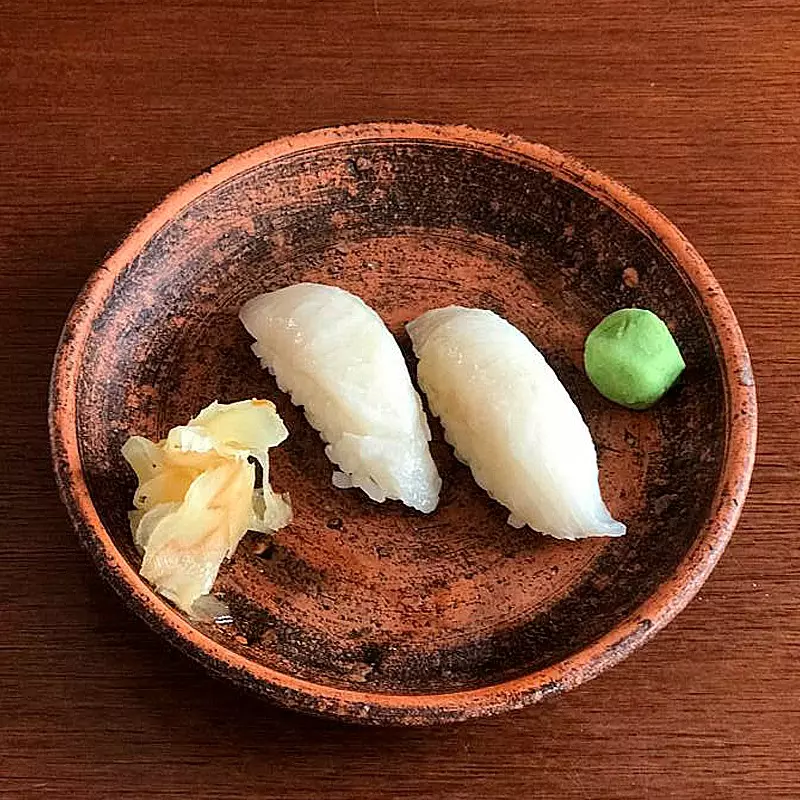 Niguiri Peixe branco.