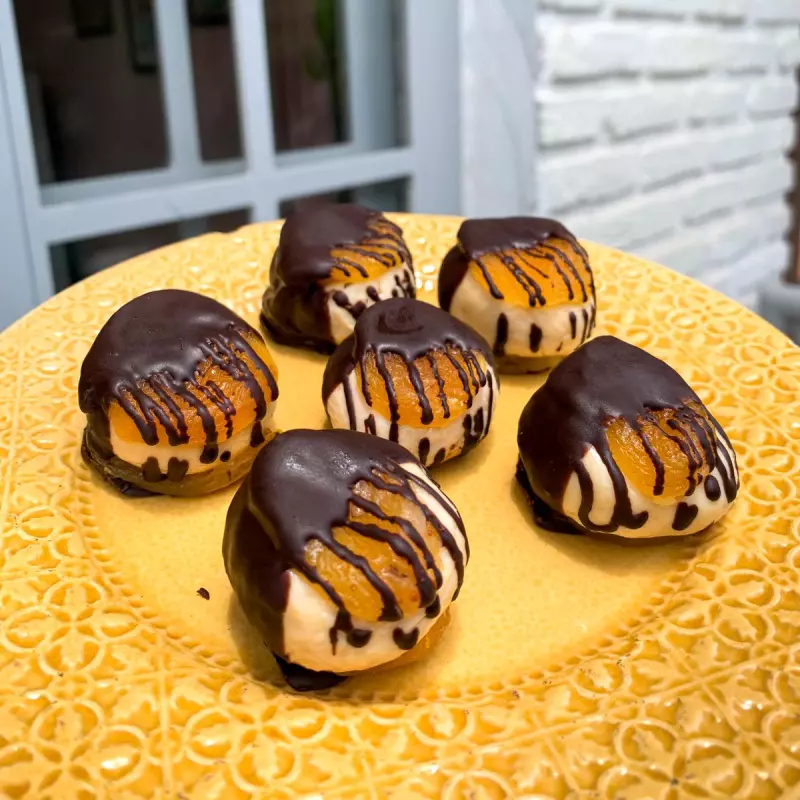Bombom de Damasco low carb