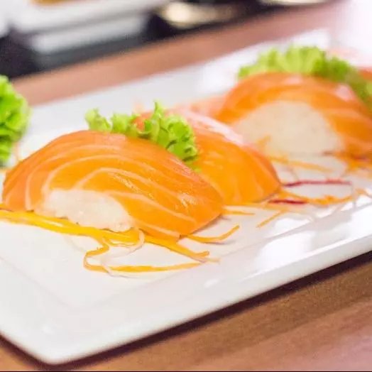 Niguiri Salmão - 4und