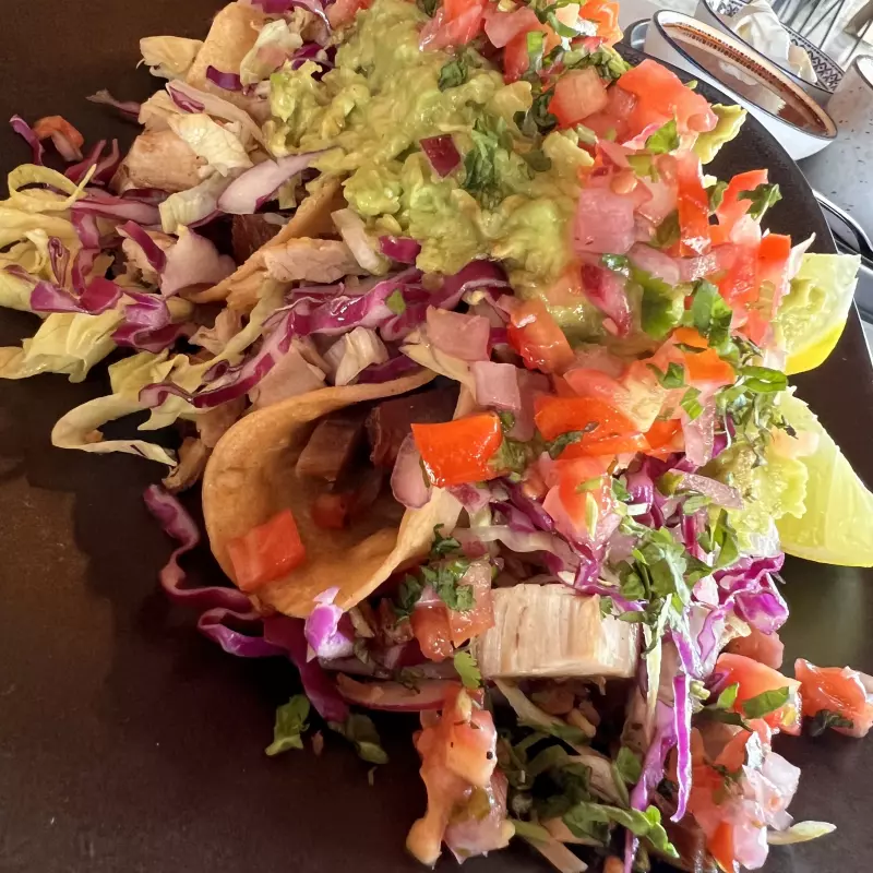 Tacos ahogados de pollo o carnitas