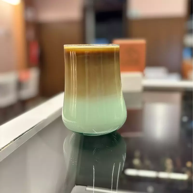 Lattes Especial Frio