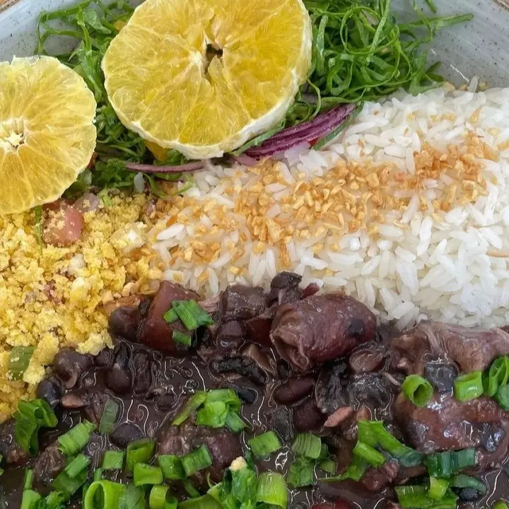 Sexta-feira: Feijoada