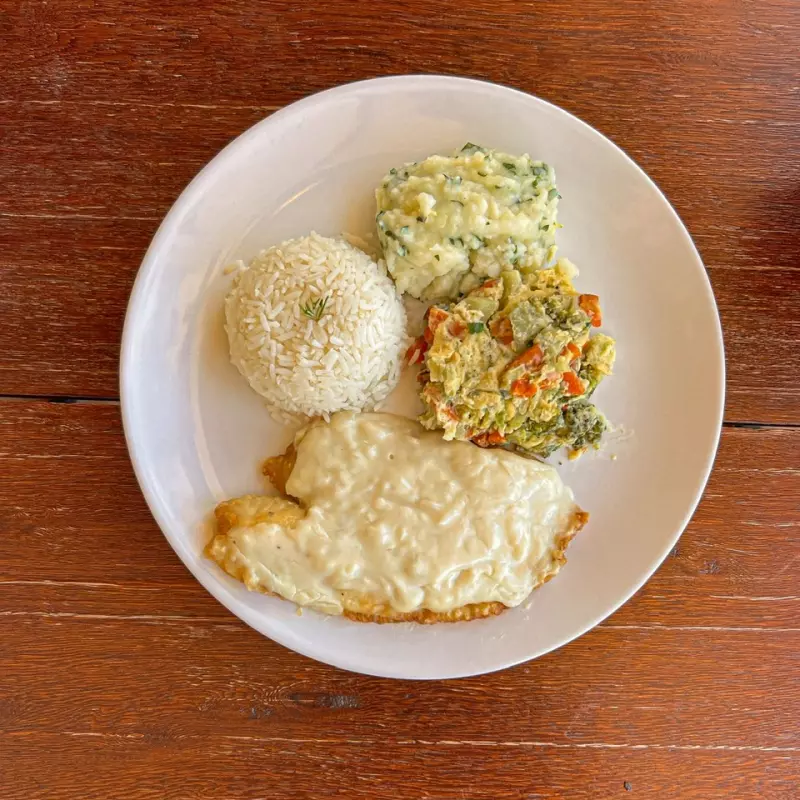 Filé de peixe com suflê