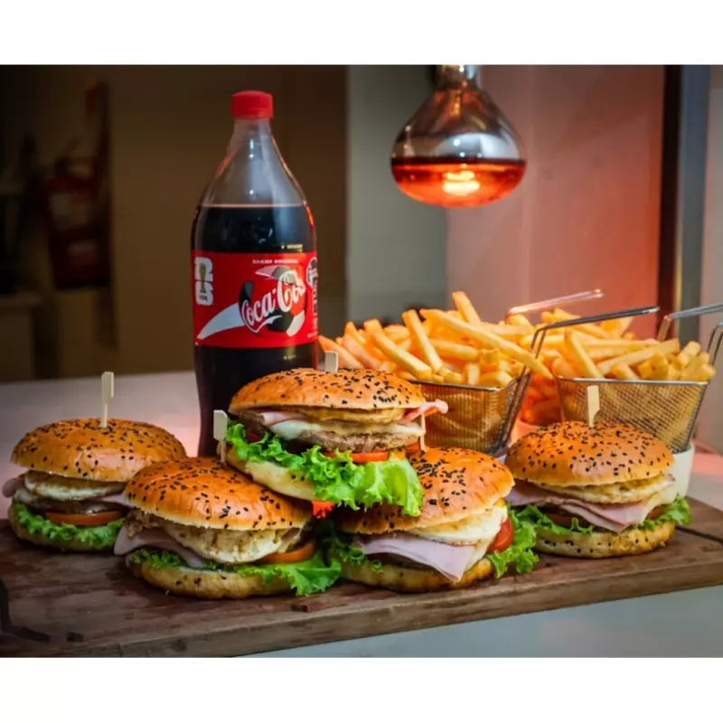 Promo 8 Burger Party