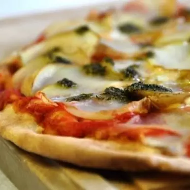 Promo pizzeta a la piedra