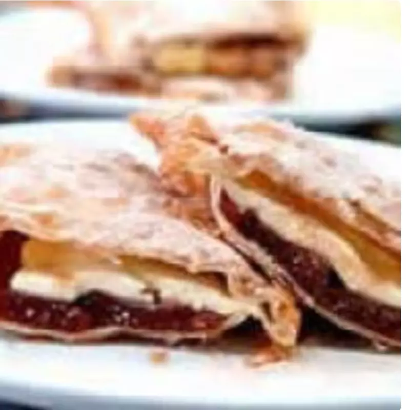 Pastel Roneu e Julieta