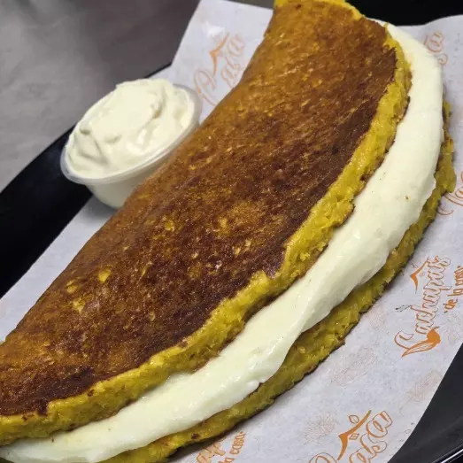 Cachapa Queso de Mano