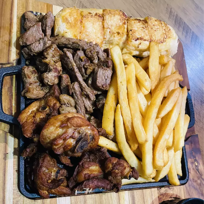 Porção mix na tábua