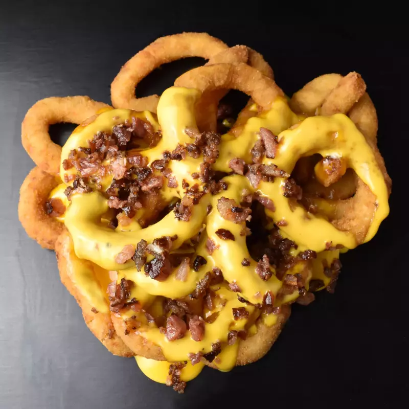 Aros con Cheddar y Panceta