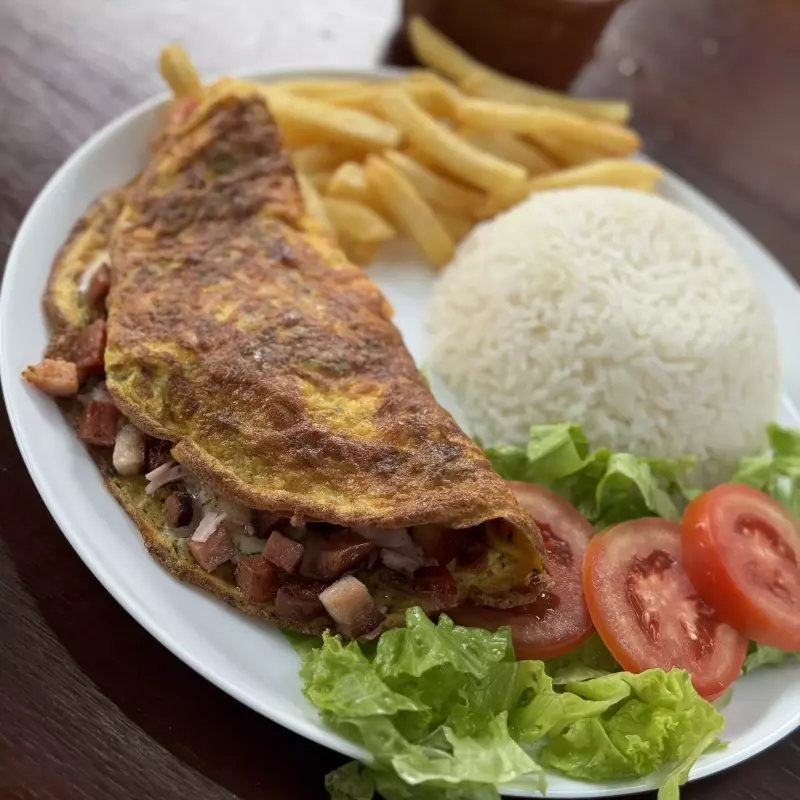 OMELETE PREMIUM (serve 1 pessoa)