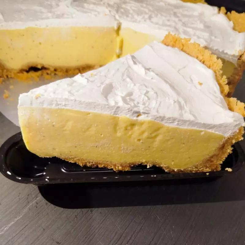 Torta de biscoito de maracujá