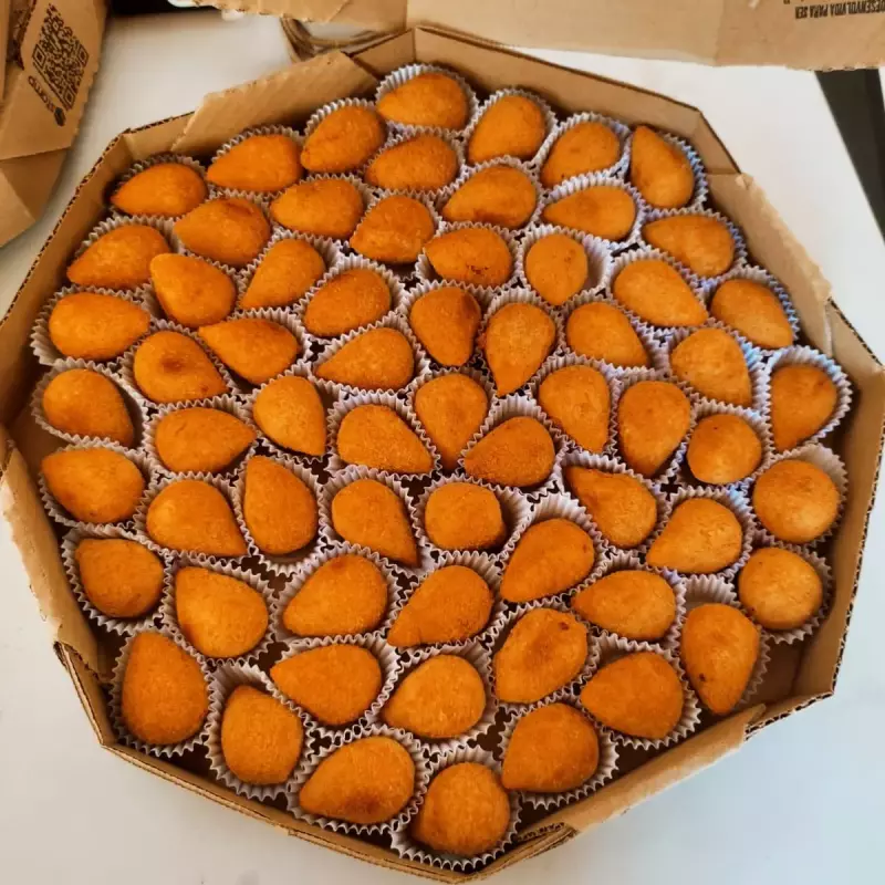 Cem Mine Salgadinhos Sortidos