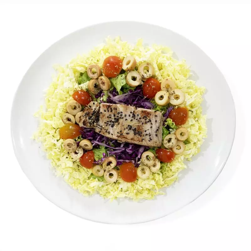 Salada com Filé de Tilápia