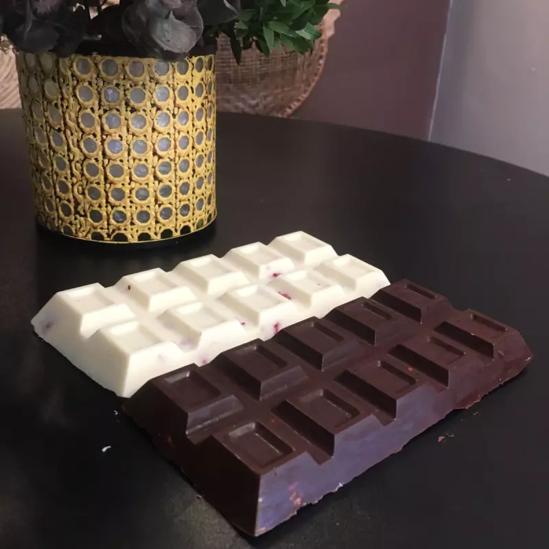 Barra de chocolate (branca com nuts)