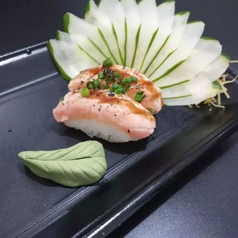 NIGUIRI SALMÃO TARE (2UN)