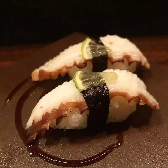 Niguiri Polvo (4 uni)