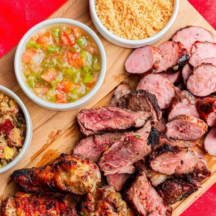 Mix churrasco(carne,linguiça,frango)