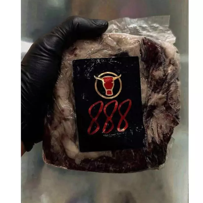 CHUCK EYE ROLL ANGUS 888