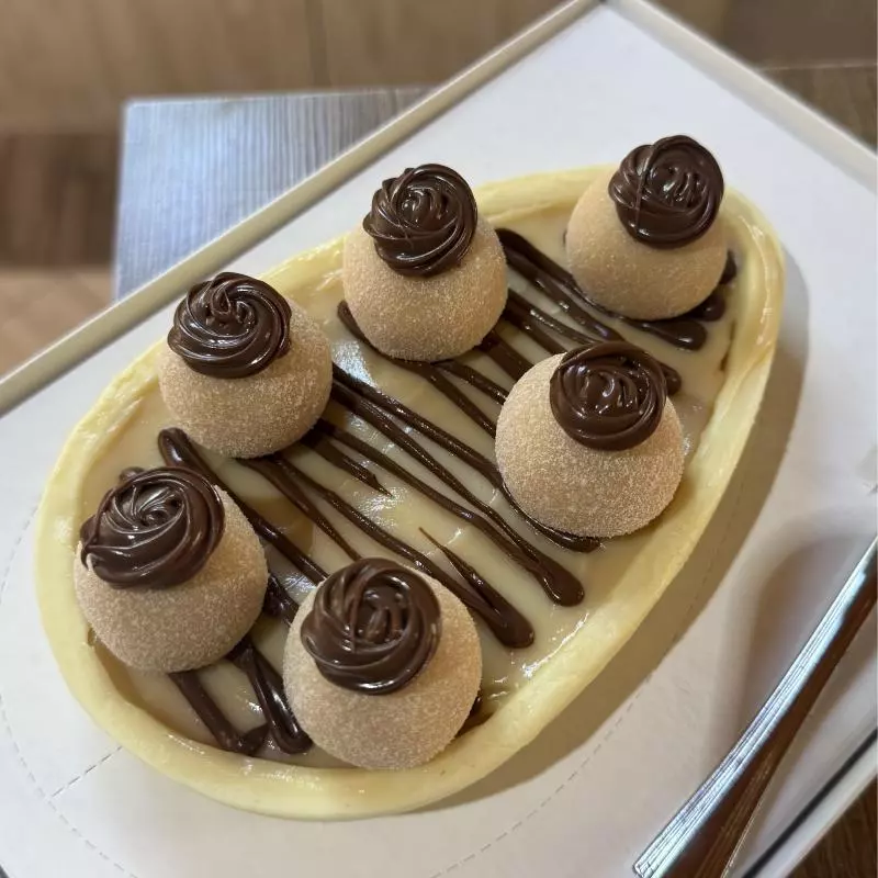 OVO COLHER NINHO COM NUTELLA