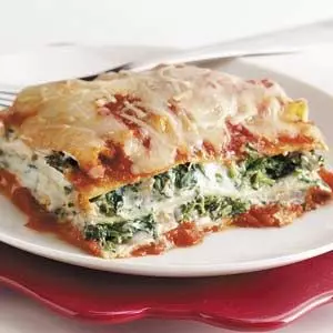 LASAGNA DE ESPINACAS Y QUESO