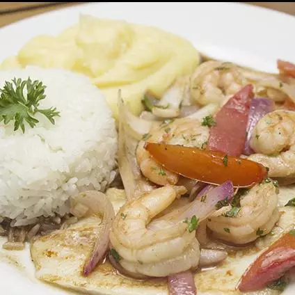 Pescado A La Chorrillana