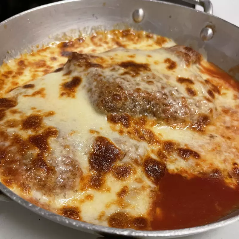 Parmegiana De Carne