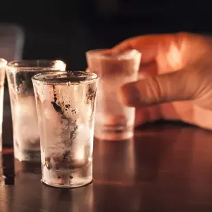 VODKA IMPORTADA DOSE