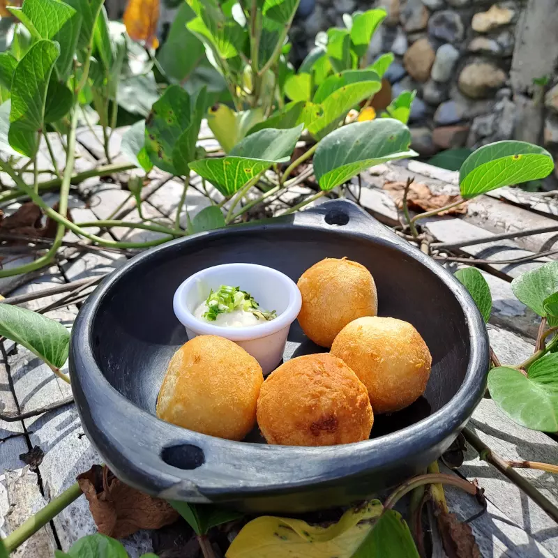 CARIMAÑOLAS DE QUESO