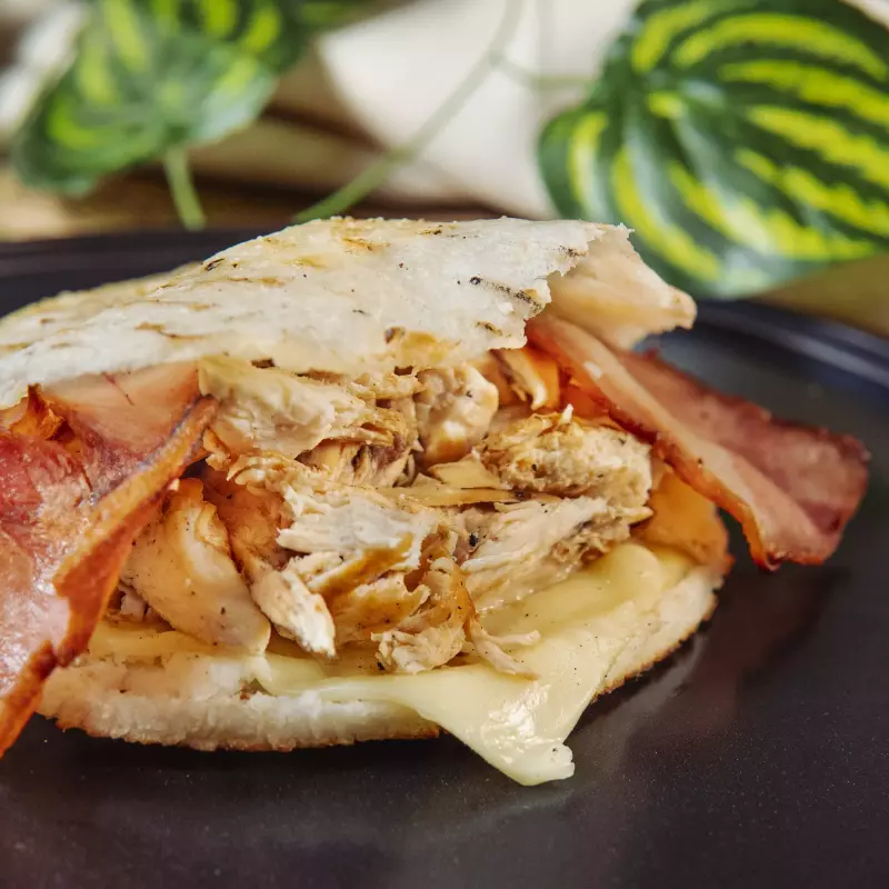 Arepa de pollo