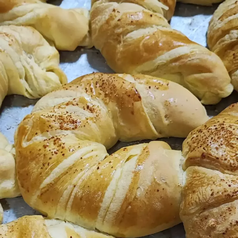 Croissant con queso 65 g