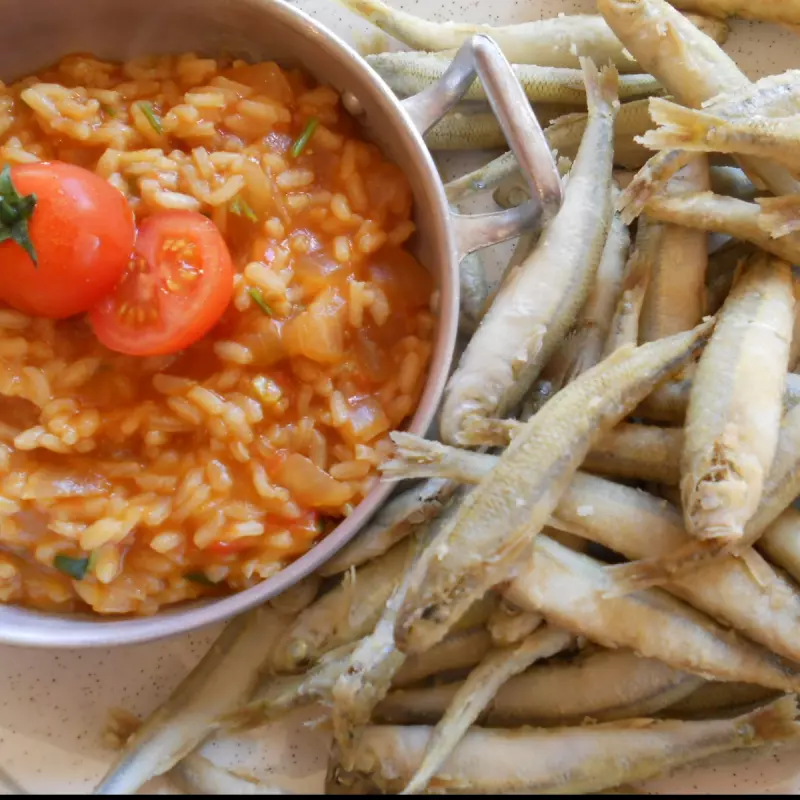 Peixe Rei Eviscerado sem Cabeça