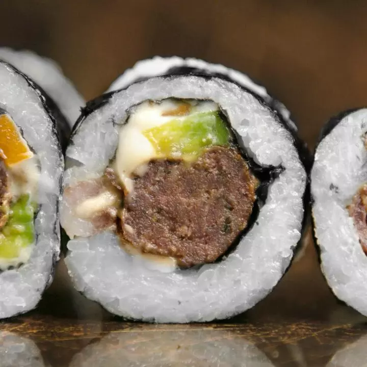 Handroll de Burguer Frio