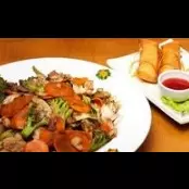 Yaki Frango 750g+Rolinho Frantupiry
